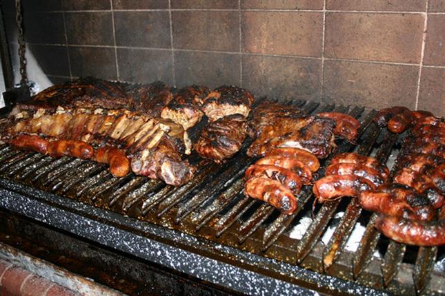 ¿Cómo preparar un buen asado argentino? - Rincón Recetas