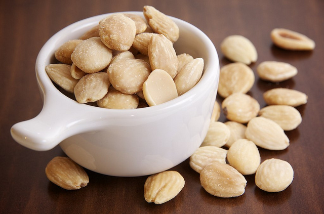 La variedad de almendras de mayor calidad a nivel mundial: la marcona almonds.