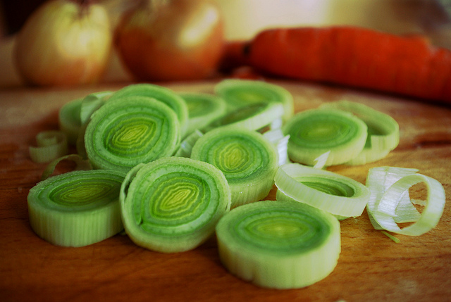 Las verduras frescas son el mejor condimento para tus consomé.